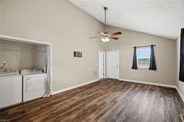1114 Ferebee AVE, Chesapeake, VA 23324