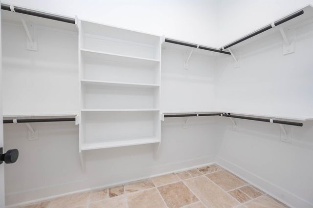 8903 Milby St, Needville, TX 77461