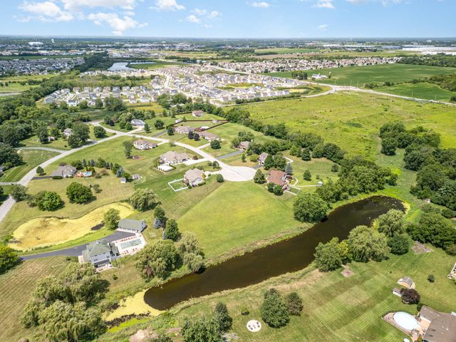 2645 E 111th Court, Crown Point, IN 46307