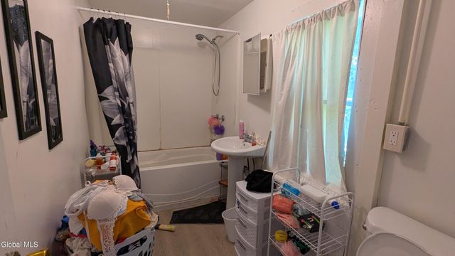 82 Spring Street, Gloversville, NY 12078