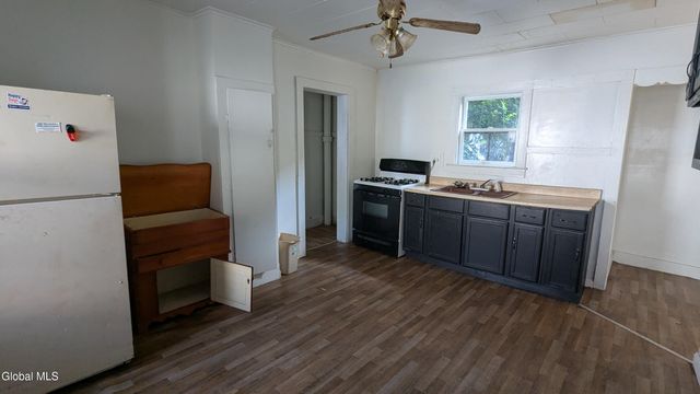 82 Spring Street, Gloversville, NY 12078