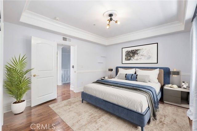 12026 Hoffman Street 302, Studio City (los Angeles), CA 91604