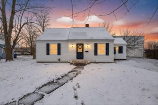 1901 Fulton Street, Kalamazoo City, MI 49001