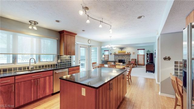 1925 Reeds Court, Westlake, OH 44145