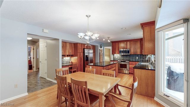 1925 Reeds Court, Westlake, OH 44145