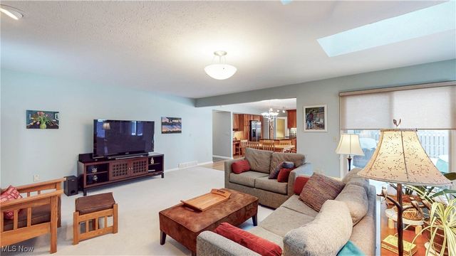 1925 Reeds Court, Westlake, OH 44145