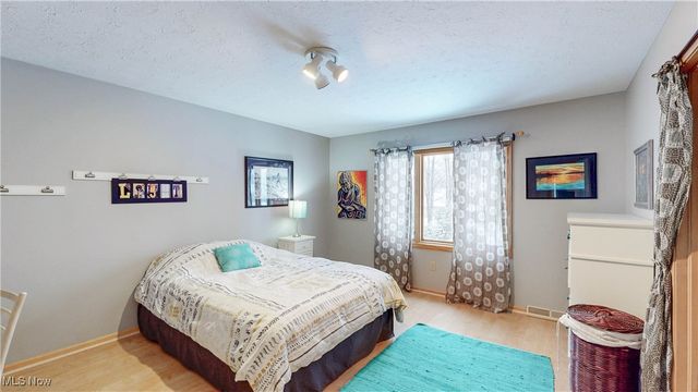 1925 Reeds Court, Westlake, OH 44145