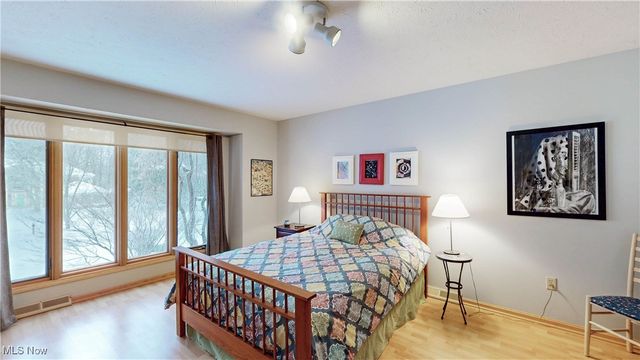 1925 Reeds Court, Westlake, OH 44145