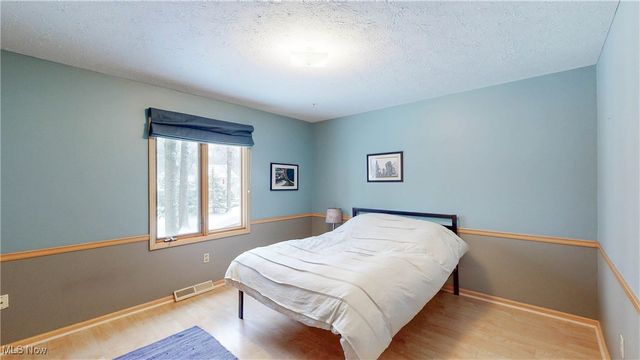 1925 Reeds Court, Westlake, OH 44145