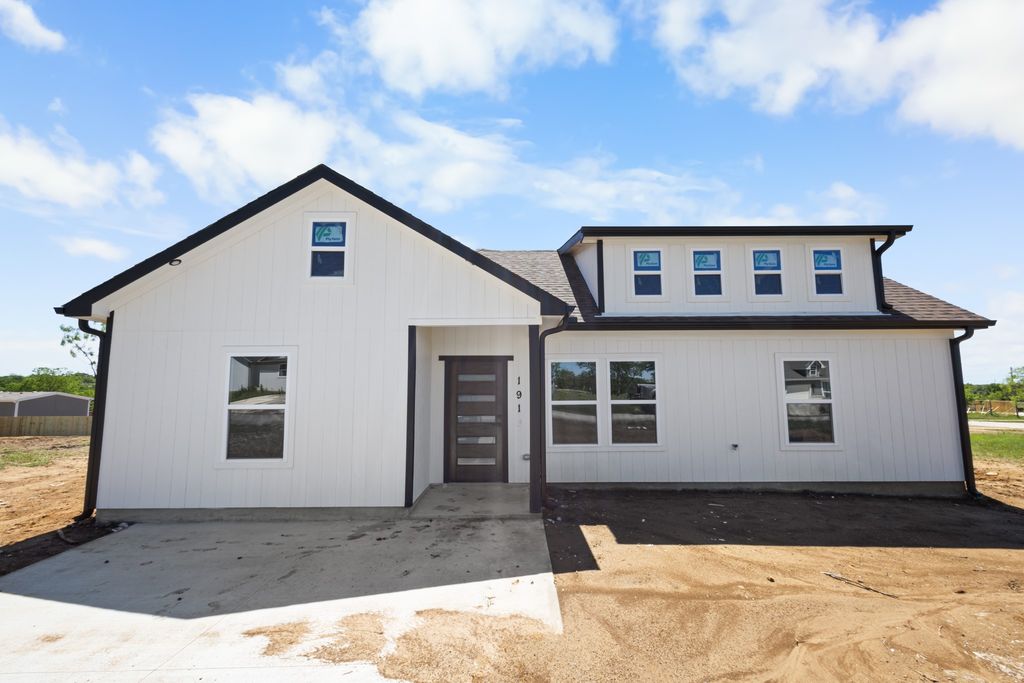 191 Cactus Canyon Drive, Bridgeport, TX 76426