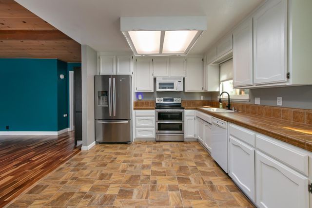 4730 Windward Way, El Dorado, CA 95623