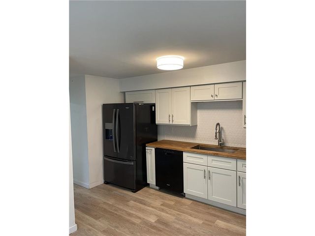 3311 Fremont Avenue N, Minneapolis, MN 55412