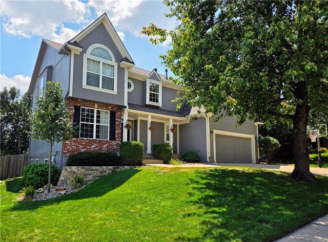 21423 W 47th Court, Shawnee, KS 66218