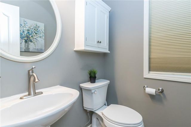 21423 W 47th Court, Shawnee, KS 66218