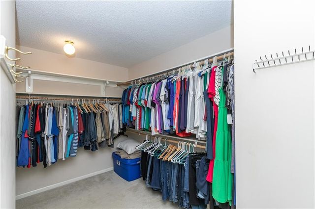 21423 W 47th Court, Shawnee, KS 66218