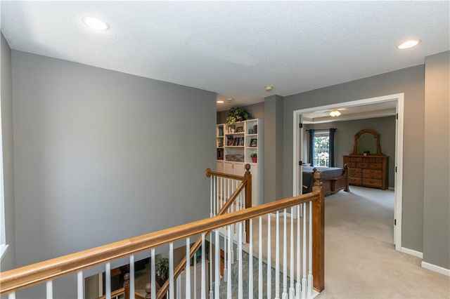 21423 W 47th Court, Shawnee, KS 66218