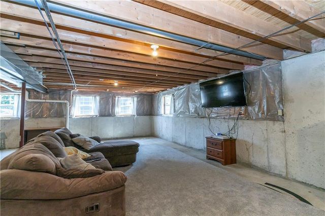 21423 W 47th Court, Shawnee, KS 66218
