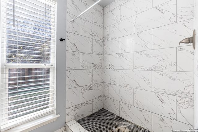 4011 Arbor, San Antonio, TX 78251