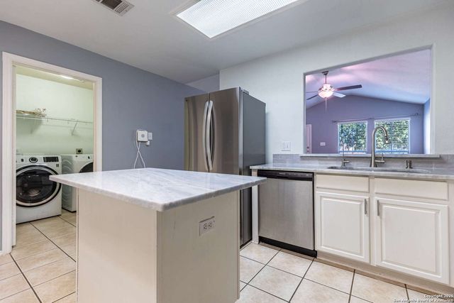 4011 Arbor, San Antonio, TX 78251