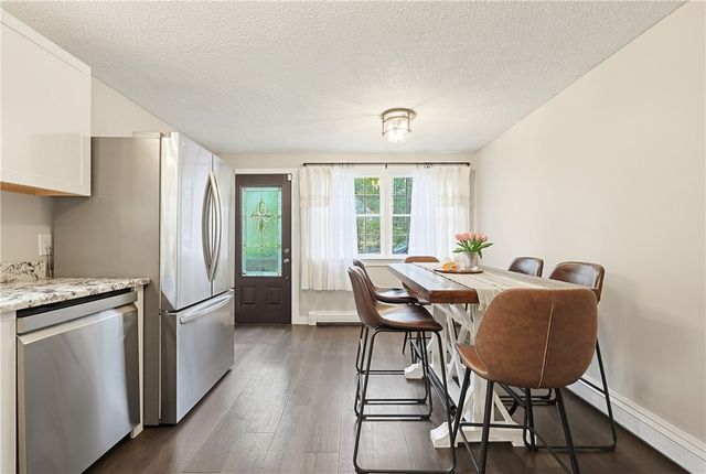 1187 South Precinct Street, Taunton, MA 02718