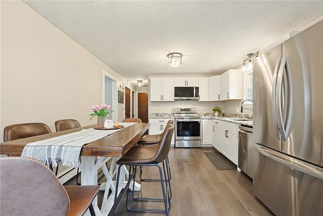 1187 South Precinct Street, Taunton, MA 02718