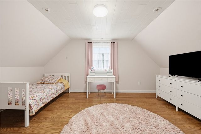 1187 South Precinct Street, Taunton, MA 02718