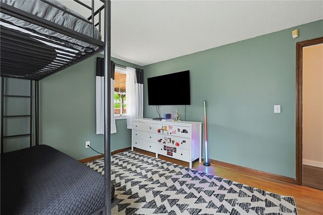 1187 South Precinct Street, Taunton, MA 02718