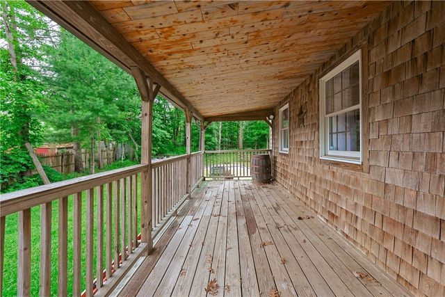 1187 South Precinct Street, Taunton, MA 02718