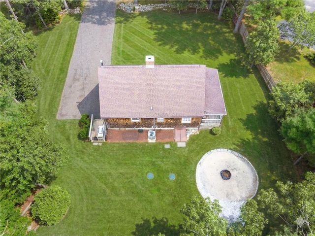 1187 South Precinct Street, Taunton, MA 02718