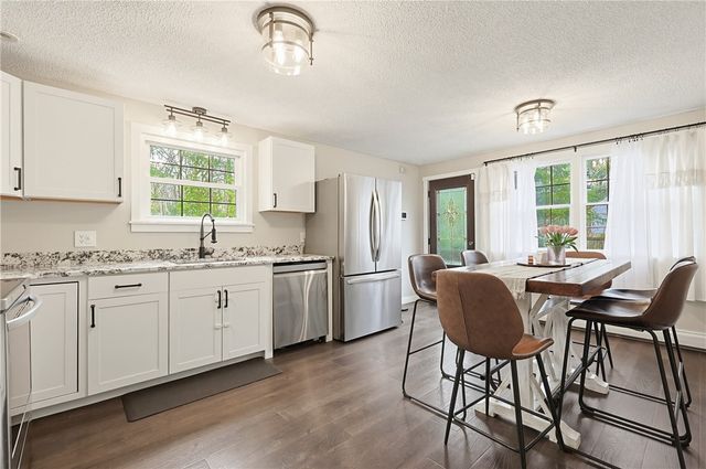 1187 South Precinct Street, Taunton, MA 02718