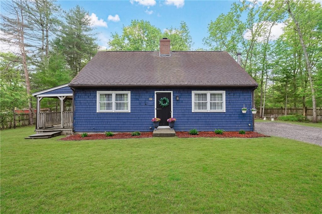 1187 South Precinct Street, Taunton, MA 02718