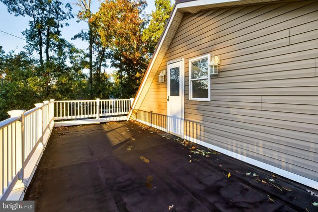300 TURNERVILLE RD, Pine Hill, NJ 08021