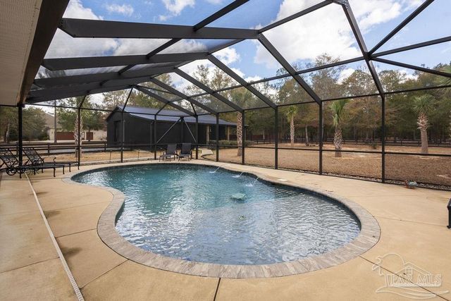 6994 Foxboro Cir, Pace, FL 32571