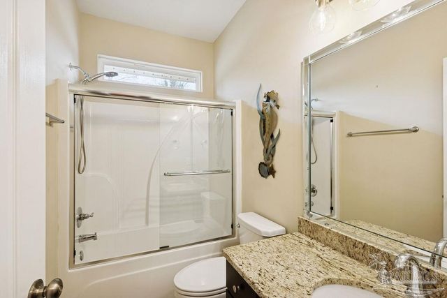 6994 Foxboro Cir, Pace, FL 32571