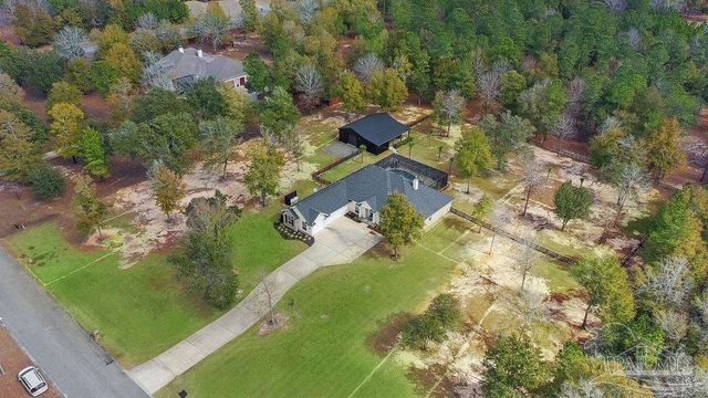 6994 Foxboro Cir, Pace, FL 32571