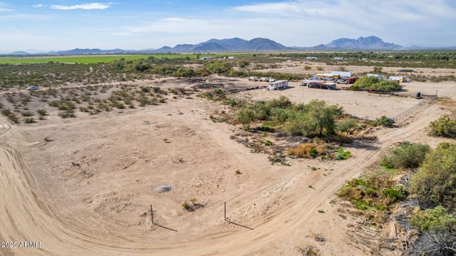 38801 W CHEERY LYNN Road --, Tonopah, AZ 85354