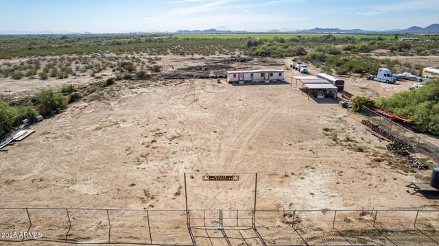 38801 W CHEERY LYNN Road --, Tonopah, AZ 85354