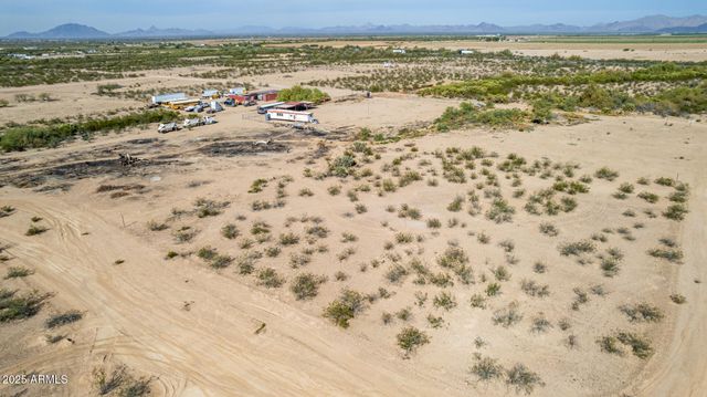 38801 W CHEERY LYNN Road --, Tonopah, AZ 85354