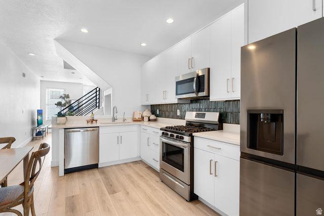 5154 W BLACK TWIG DR, South Jordan, UT 84009