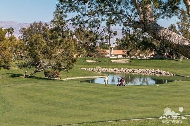 340 Vista Royale Drive, Palm Desert, CA 92211