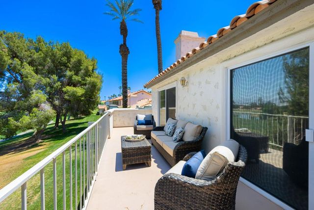 340 Vista Royale Drive, Palm Desert, CA 92211