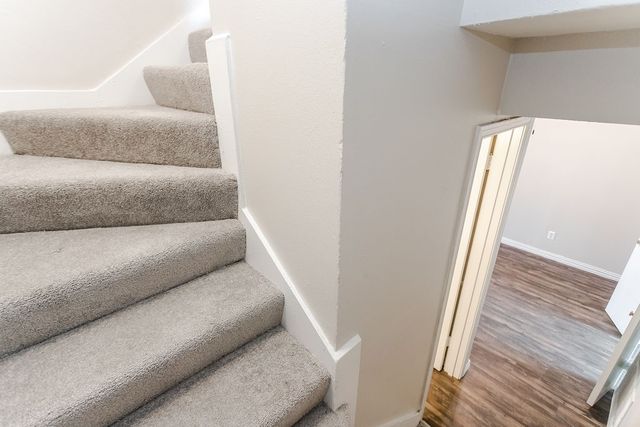 9808 Valley Meadow Place, Dallas, TX 75220