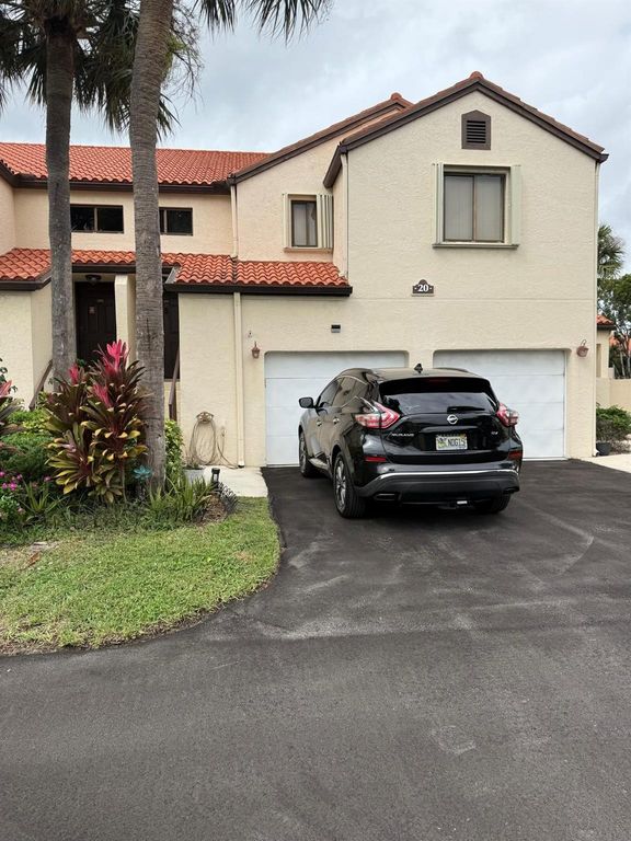 20 Via De Casas Sur 204, Boynton Beach, FL 33426