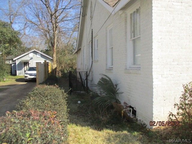 1935 NORMAN BRIDGE Road, Montgomery, AL 36104