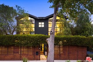 3024 Stanford Avenue, Los Angeles, CA 90292