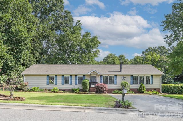 2171 Brantley Creek Drive, Kannapolis, NC 28083