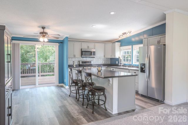 2171 Brantley Creek Drive, Kannapolis, NC 28083