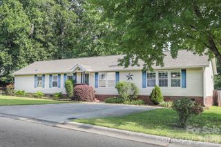 2171 Brantley Creek Drive, Kannapolis, NC 28083