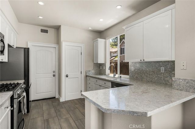 73 Rue Du Chateau, Aliso Viejo, CA 92656