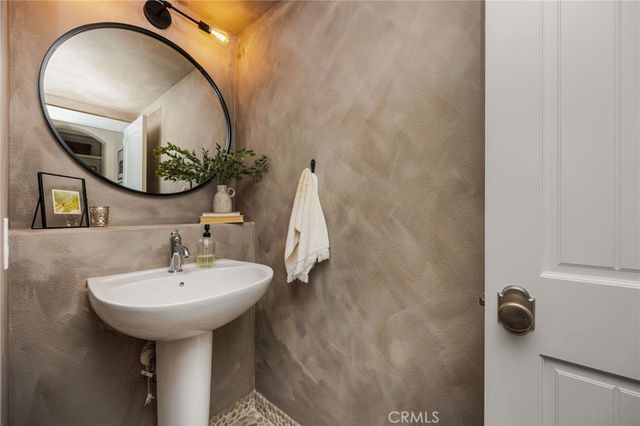73 Rue Du Chateau, Aliso Viejo, CA 92656